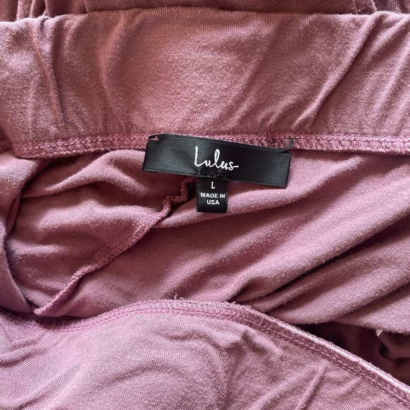 Lulu’s Set - Picture 5 of 10